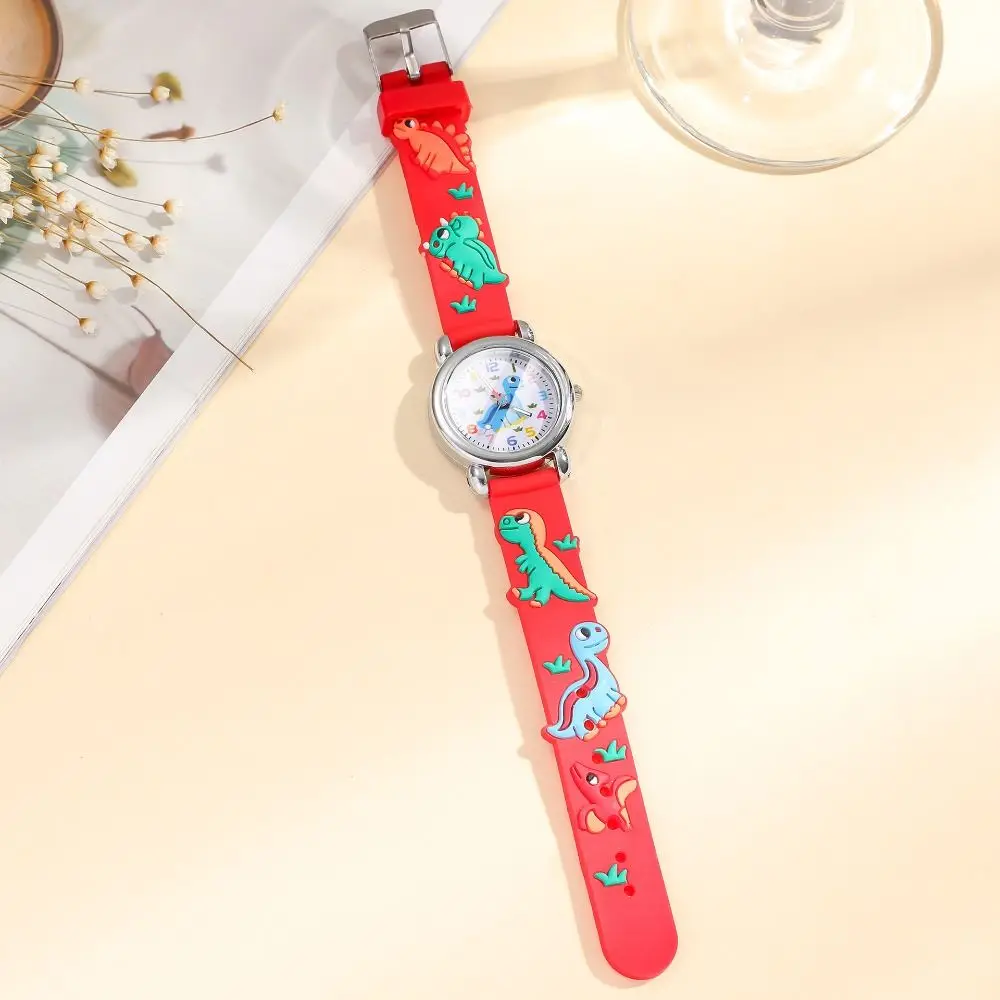 مجموعة ساعات ديناصور كارتونية بنمط كرة القدم 4 أنماط كوارتز ساعة يد هدية عيد ميلاد للأطفال والبنات والأولاد وقت الدراسة للبنين والبنات #1