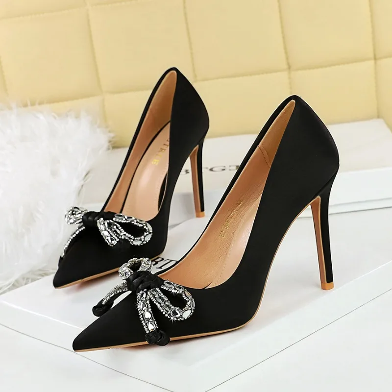 

Luxury High-heeled Women's Sandals Bow Pointed Stiletto Banquet Women's Pumps and Heels Rhinestone Metal Buckle Woman's Shoes