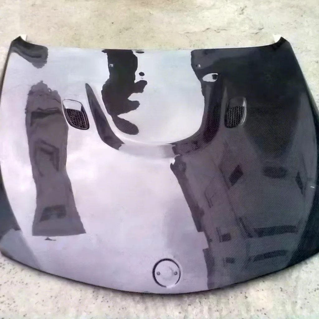 

Carbon Fiber Hood for Bmw 650i V8 E63 2006Practical Good quality