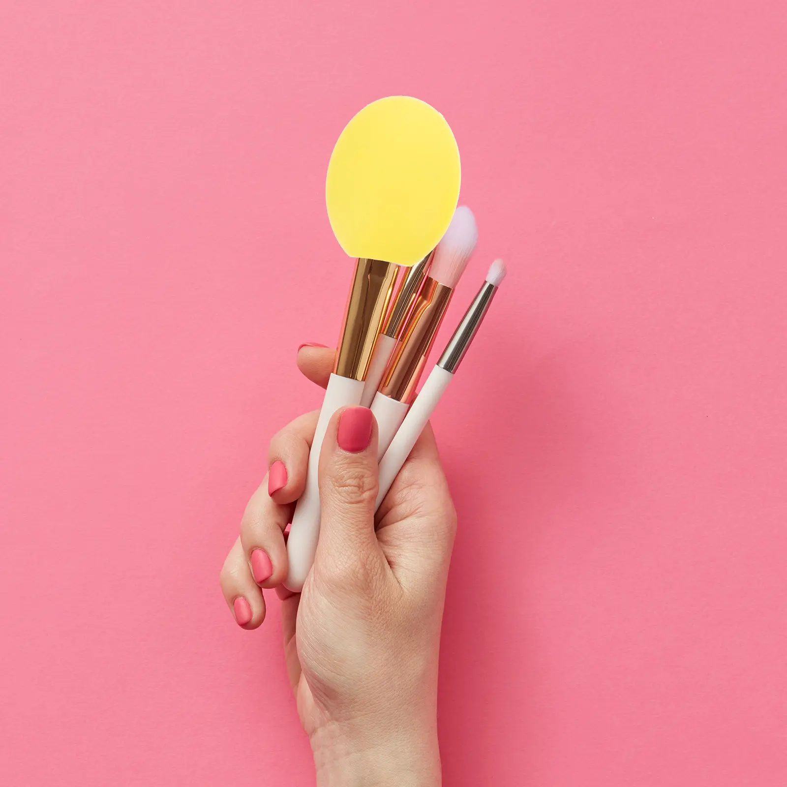 

Набор из 3 силиконовых защитных колпачков для кистей для макияжа: для кистей для тональной основы и консилера, удобные для путешествий, защита для щетинки, держатель