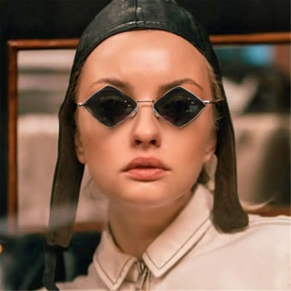 Fashion UV Protection Film Quadrilateral Frame Small Diamond Shape Men's Shades Sun Glasses Women's Sunglasses