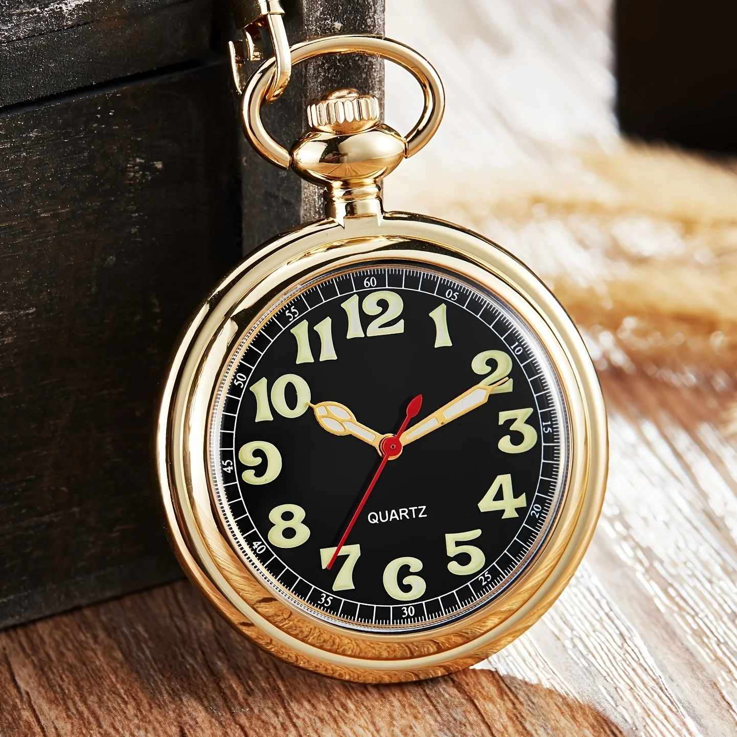 

Vintage Elegant Men's Quartz Pocket Watch Classic Outdoor Casual Sports with Chain Pocket Watches Mens Daily Life Holiday Gift