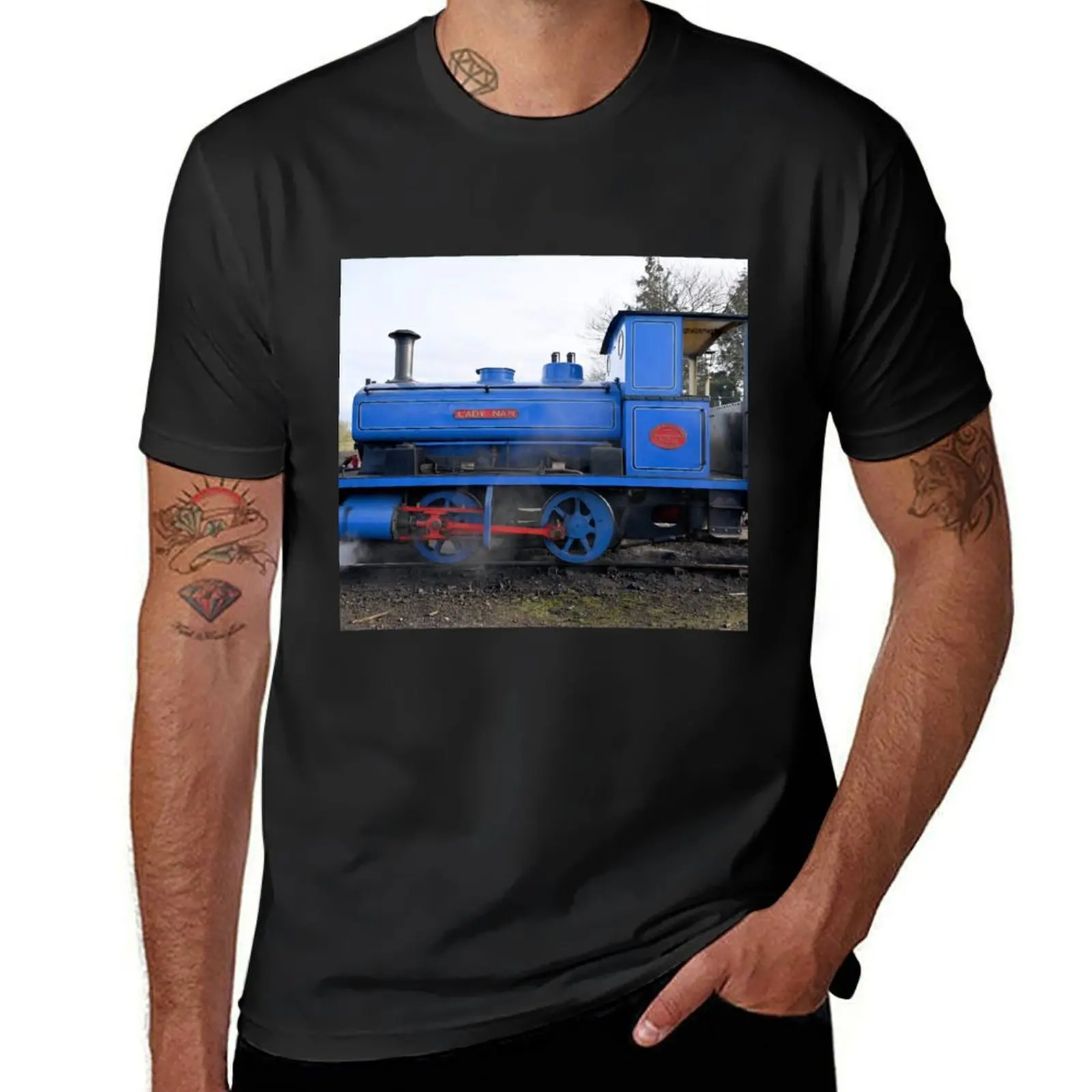 Steam Shunter, Scottish built steam engine, at the East Somerset Railway T-Shirt tops oversizeds big and tall t shirts for men