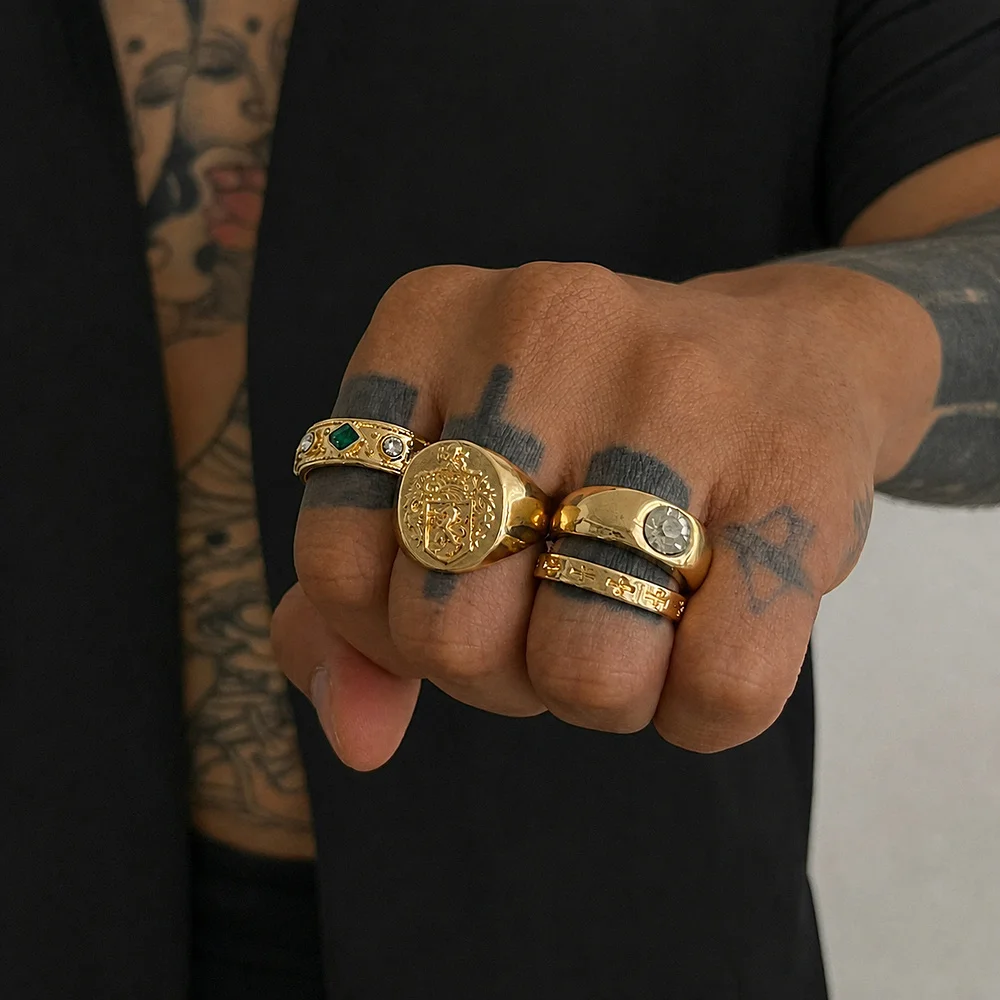 Grüner Stein-Wappenring-Set für Herren, goldfarbener Ring, silberfarbene, gravierte Bänder, Vintage-Königs-Siegelring, Schmuck, Hip-Hop-Geschenk – Detail 3