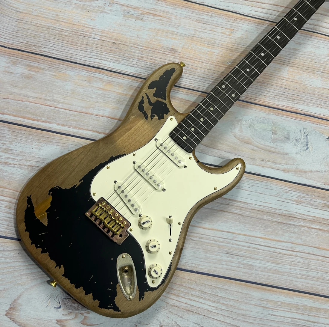 2025 Good Timbre High Quality Brown White Retro Rosewood Fingerboard Alder Wood Body Guitar