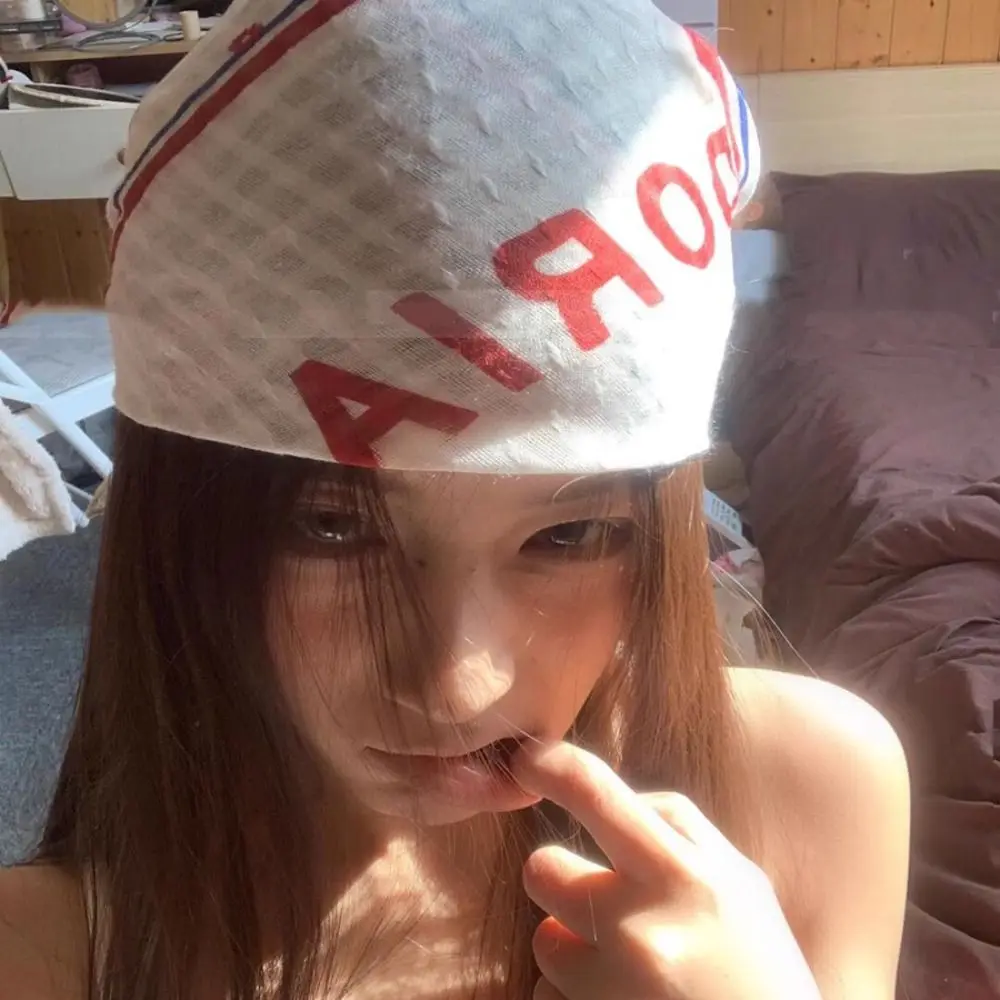 Headwear Y2K Leopard Print Hair Scarf Hip Hop Spicy Girl Punk Bandana Letter Bandanna Small Square Scarf Streetwear