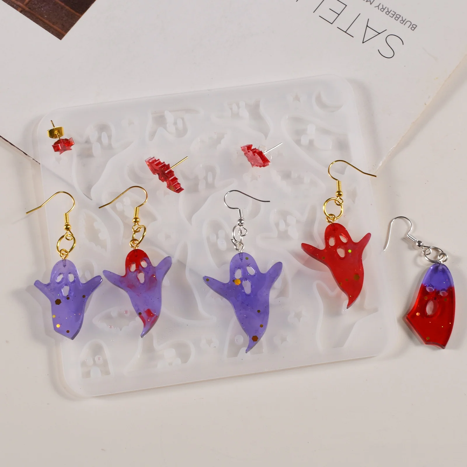 Halloween Earring Silicone Mold Ghost Shape Resin Earring Molds Keychain Pendant Epoxy Resin Mold Jewelry Making Tool DIY Crafts