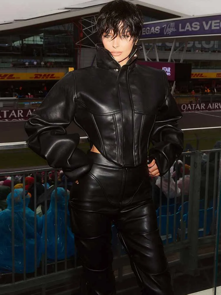 BKQU Vintage Leren Jas Vrouwen Onregelmatige Stand Kraag Rits Afslanken Crop Jas Mode High Street Lady PU Bovenkleding 2025