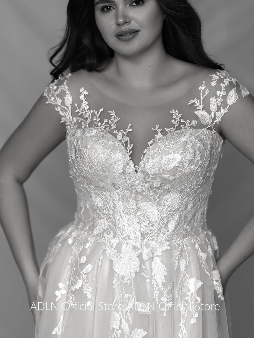 섹시한 코르셋 웨딩드레스 플러스 사이즈 맞춤 제작 캡 슬리브 스쿱 넥 아플리케 튤 A라인 신부 드레스