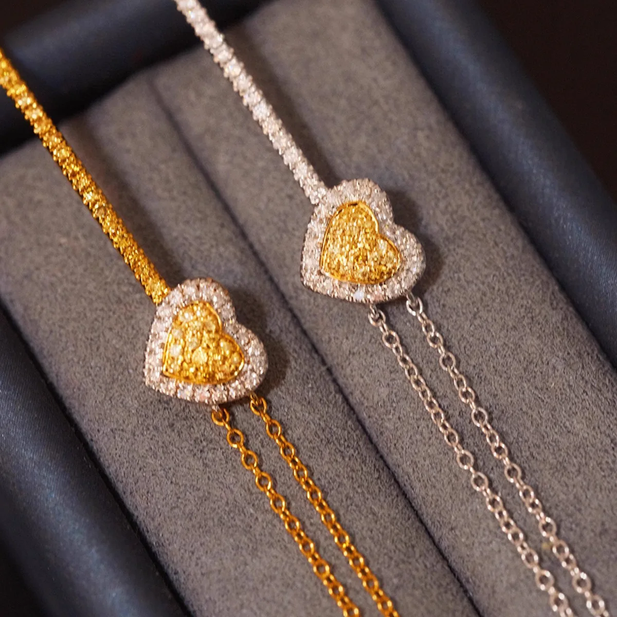 

Светский стиль, серебро 925 пробы, сердце, выращенный в лаборатории желтый бриллиант, теннисный браслет, шикарный браслет-манжета с муассанитом 0,50 карата, дизайнерские ювелирные изделия