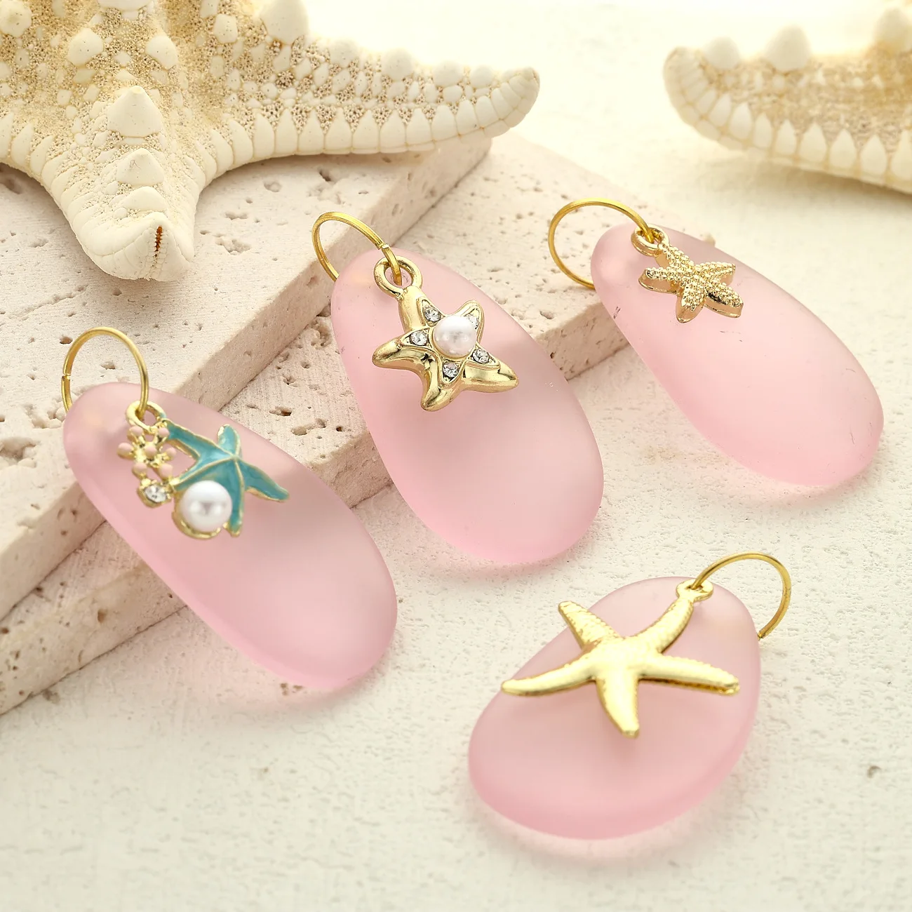 

5pcs Beach Ocean Leisure Matte Stone Seahorse Shell Pearl Pendant for Necklace Making DIY Stacking Jewelry Gifts