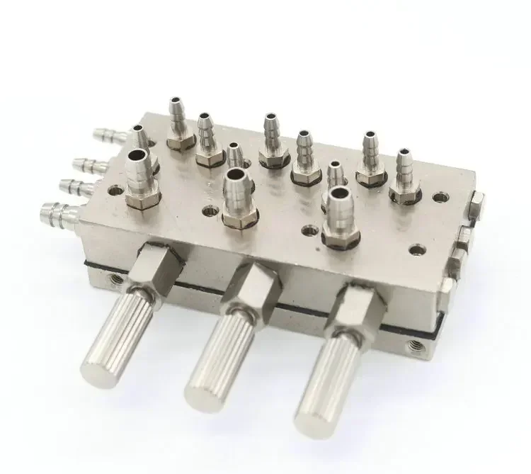 Akcesoria do jednostek stomatologicznych H Krzesło laboratoryjne 4/3/2 Zawór membranowy Pneumatyka Przełącznik wodny Membrany/ Zintegrowane Korpus zaworu turbinowego