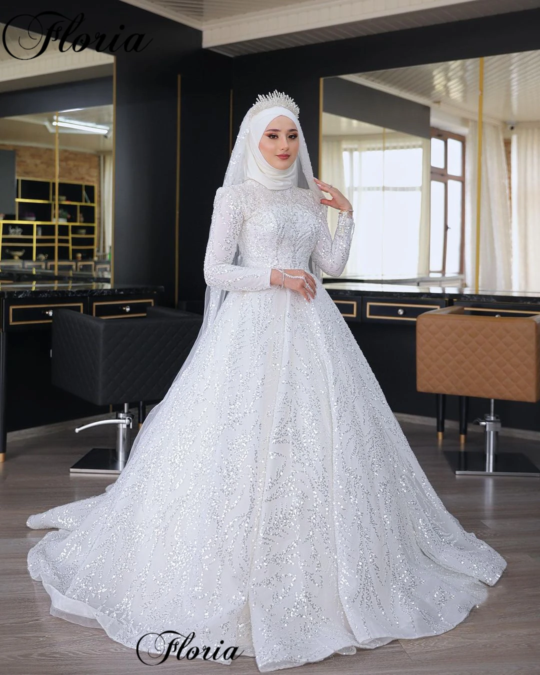 

Muslim Sparkly Sequined Wedding Dresses For Women Middle East Long Sleeves Wedding Gowns Chapel Brides Dresses Vestido Blanco