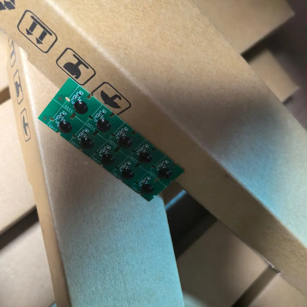 

T6193 6193 Maintenance Tank Chip For EPSON Sure Color T3200 T5200 T7200 T3000 T5000 T7000 Plotter Printer parts