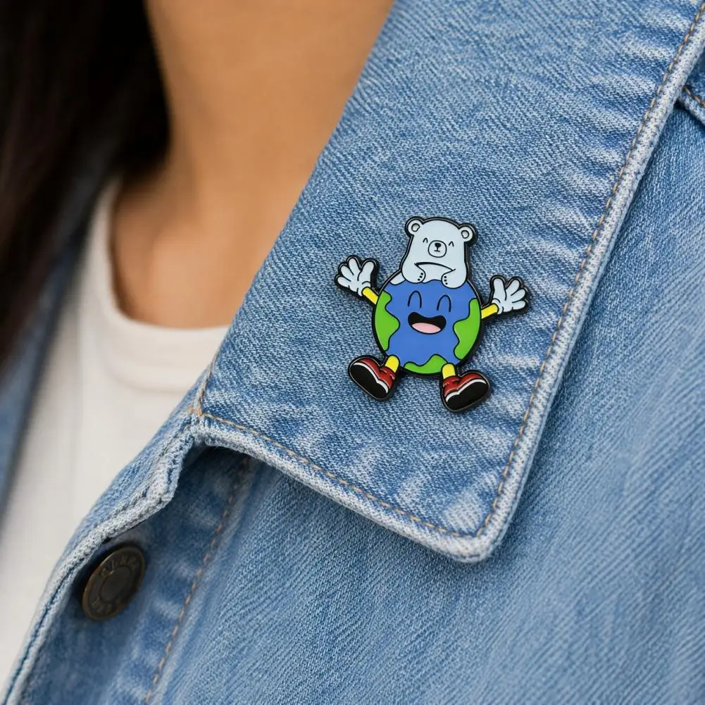 Green Energy Pin Earth Enamel Lapel Pin Metal Brooch for Backpacks Clothing Eco-friendly Earth Day Gift for Women Men Hats Bags