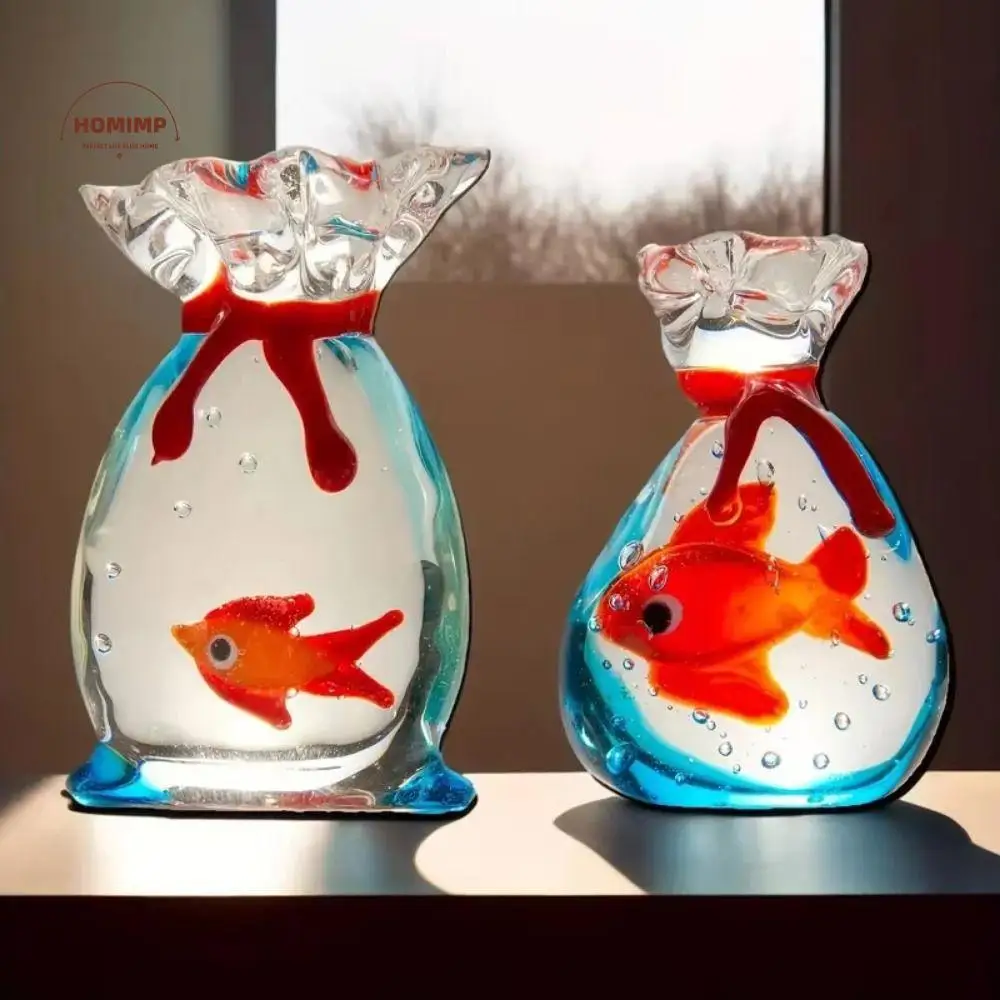 

Creative Mini Glass Fish Tank Cute Handmade Mini Pocket Fish Statue Transparent Vibrant Colors Handcrafted Glass Fish