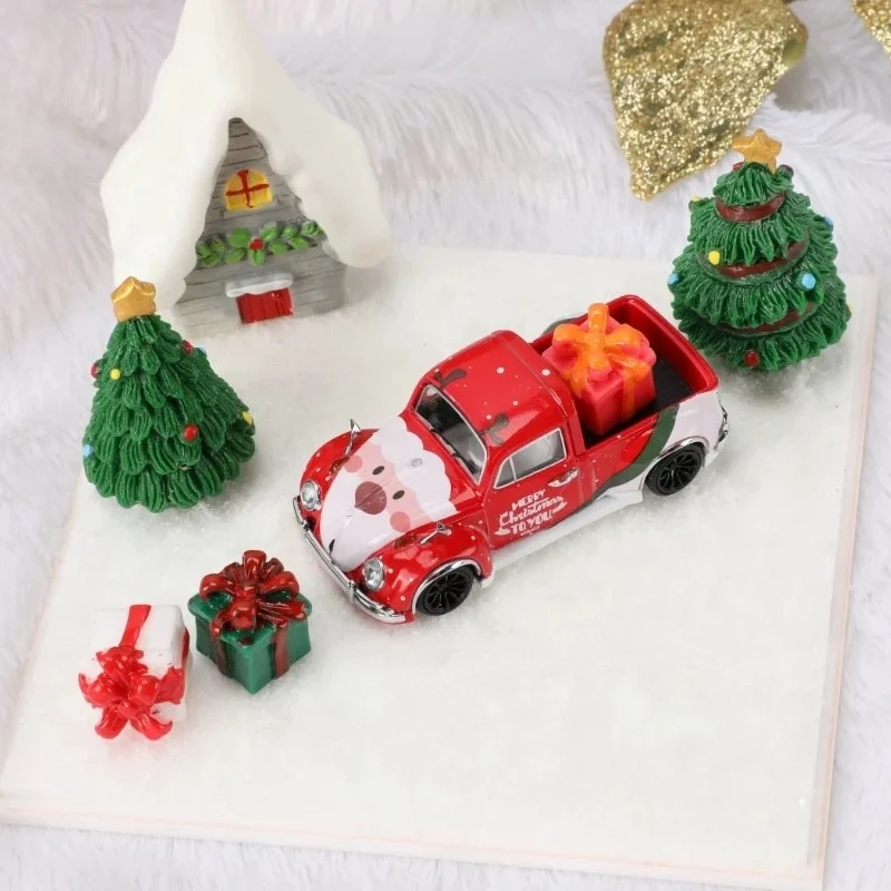 

Liberty 1:64 Beetle Pickup Truck Christmas livery Alloy model