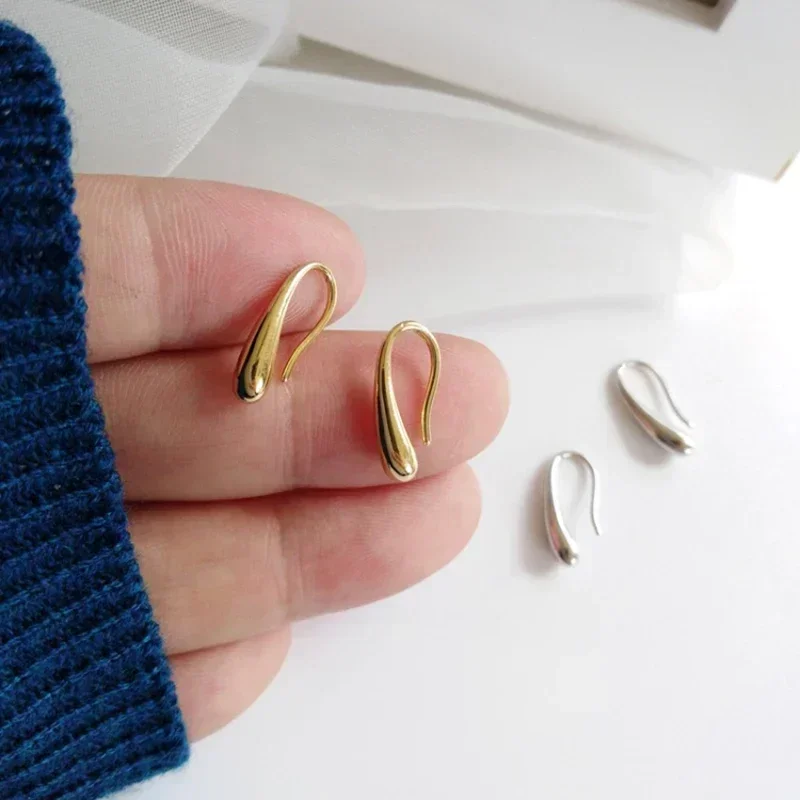 أقراط فضية اللون بسيطة على شكل قطرة الماء للنساء أنيقة ومزاج بسيط Ins مجوهرات كلاسيكية هدايا الحفلات ÓГЛ #3