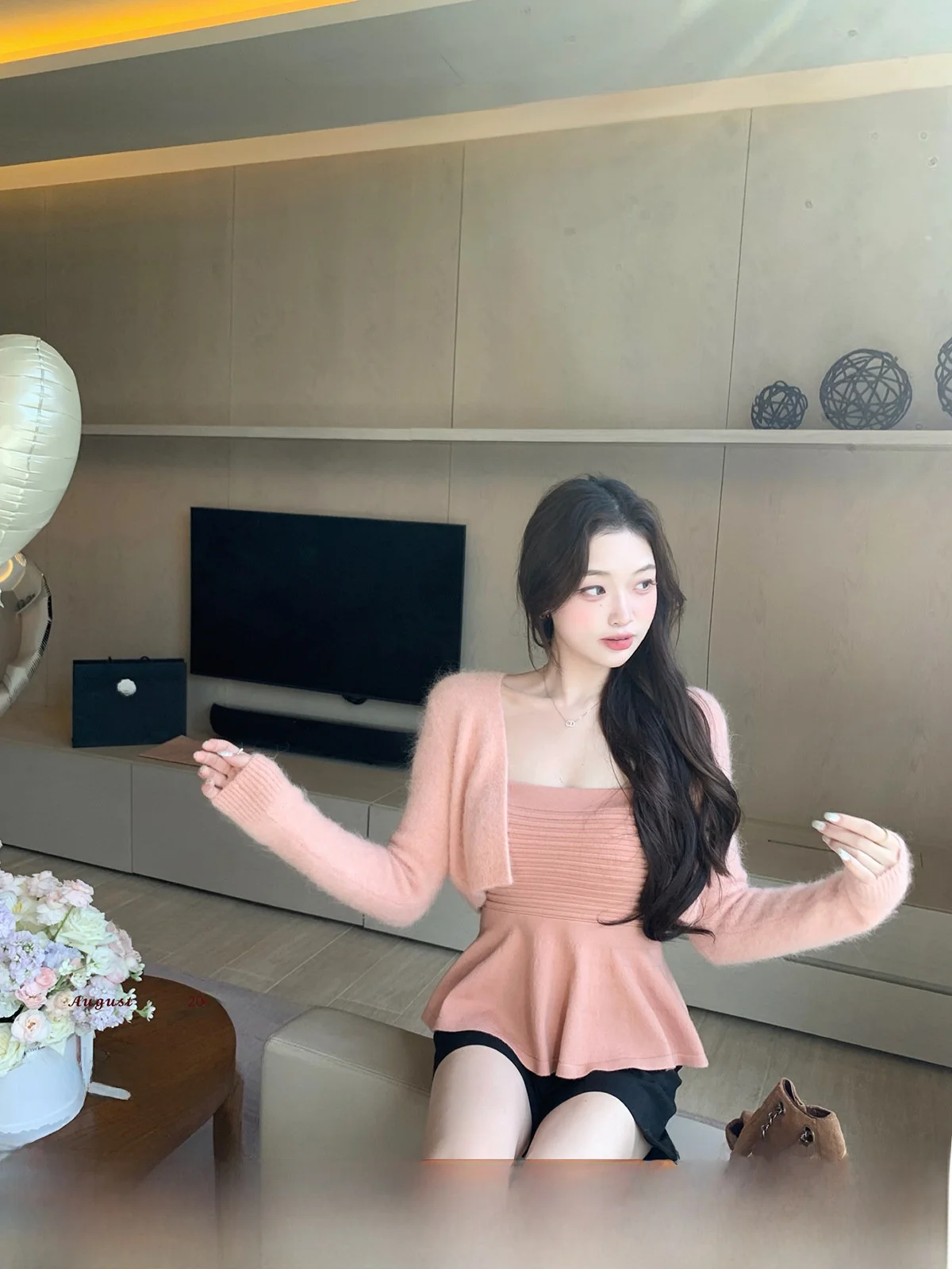 

ThePeachOfficial Paris France Lazy Pure Desire: Комплект из вязаного топа и брюк из альпаки для женщин, свободный крой, асимметричная талия с завязками