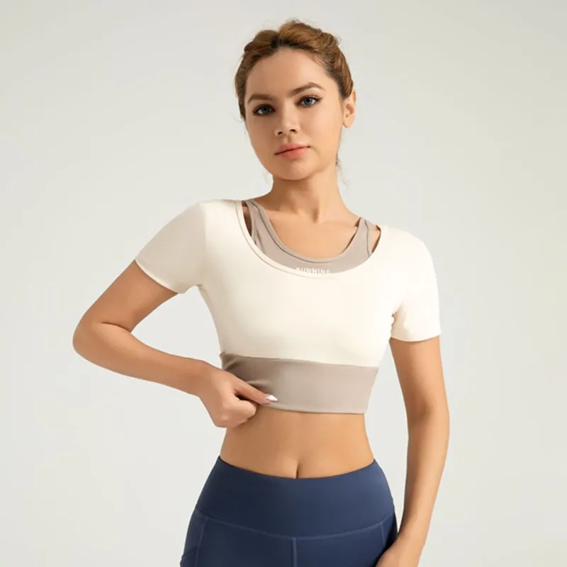 High Elasticand Hanging Neck Sports Tops Yoga Fitness Fake Two Piece 2024 Women Quick Drying Short Sleeve Zero binding Gym Tops