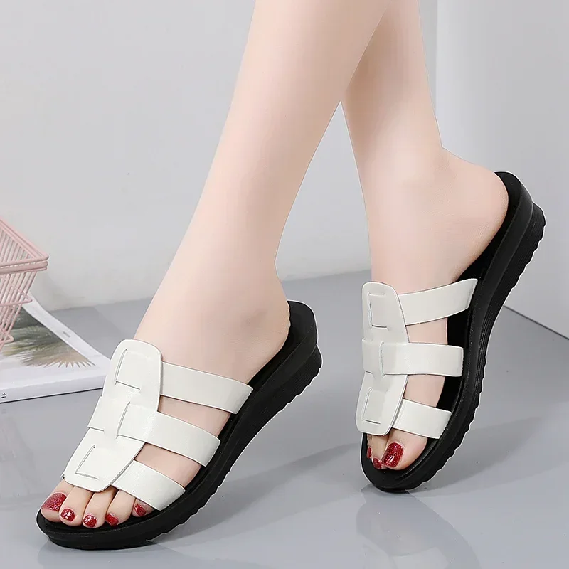 

Women Slippers Leather Women's Sandals Outdoor Light Casual Wedges Slippers Slip on Summer Shoes for Woman Pantuflas De Mujer