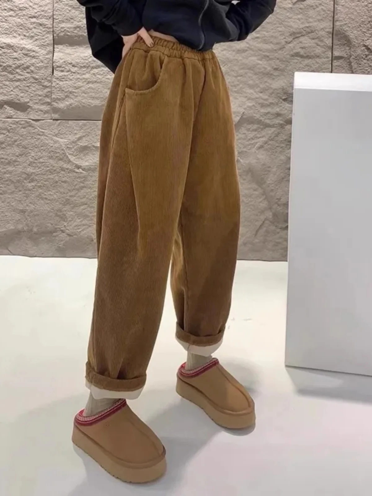 Plus Size Thickened Fleece Corduroy Pants High Waist Loose Fit Spor Casual Trousers Korean Sle Autumn Winter High Quali Women...