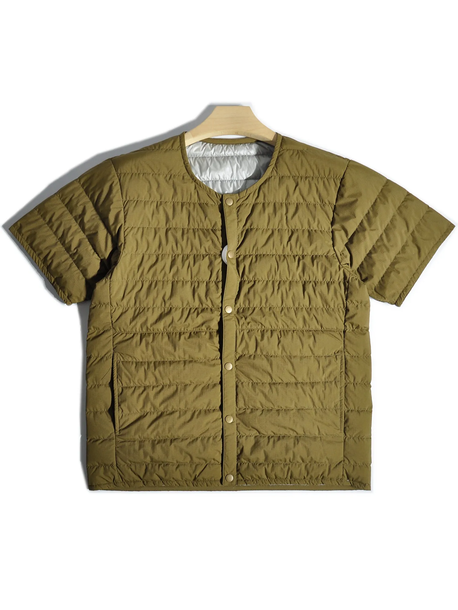 Jaket lapisan dalam hangat bulu angsa putih ringan gaya retro Jepang untuk luar ruangan, setengah lengan tanpa kerah, jaket lengan pendek