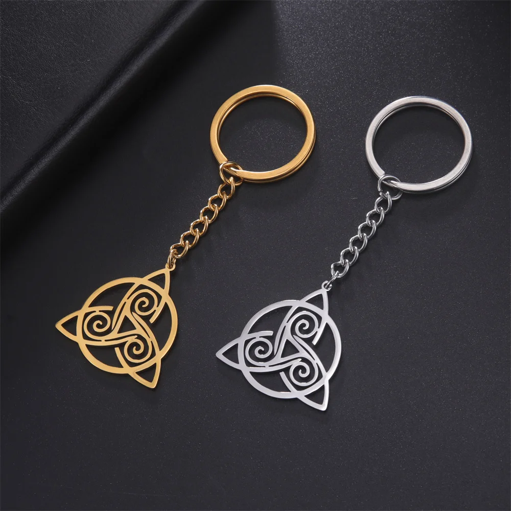 EUEAVAN Vintage Celtic Knot Pendant Keychain Stainless Steel Triskele Triskelion Symbol Keyring Women Good Luck Amulet Jewelry