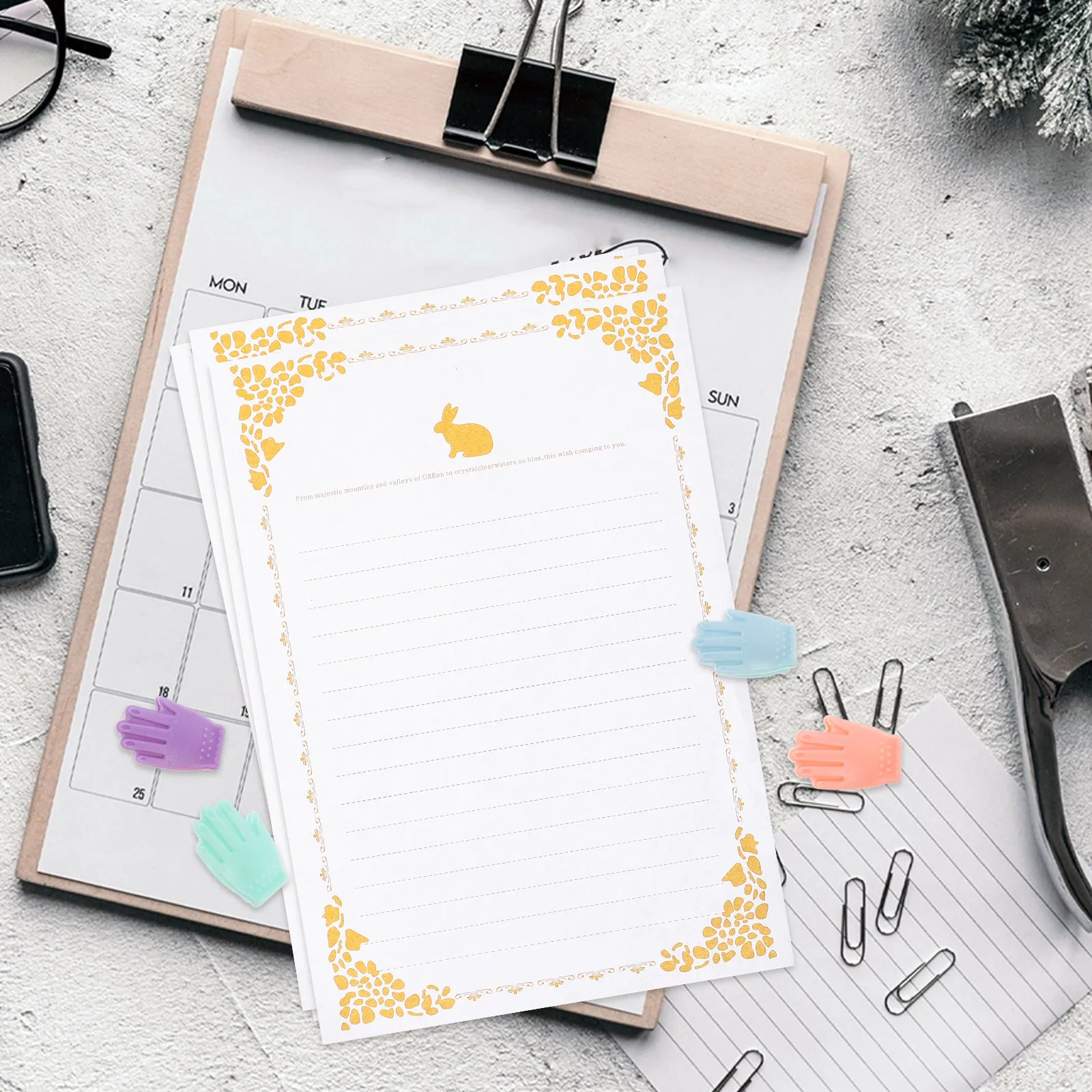 16Pcs Colorfast Small Binder Clips Cute Cartoon Style Plastic Paper Clamps Strong Grip for Books Notebooks Files Organizing