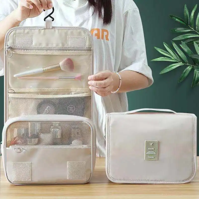 Hanging Toiletry Bag for Business Trips Portable Large Capacity Skincare Makeup Bag Dry and Wet Separation Folding Storage Bag