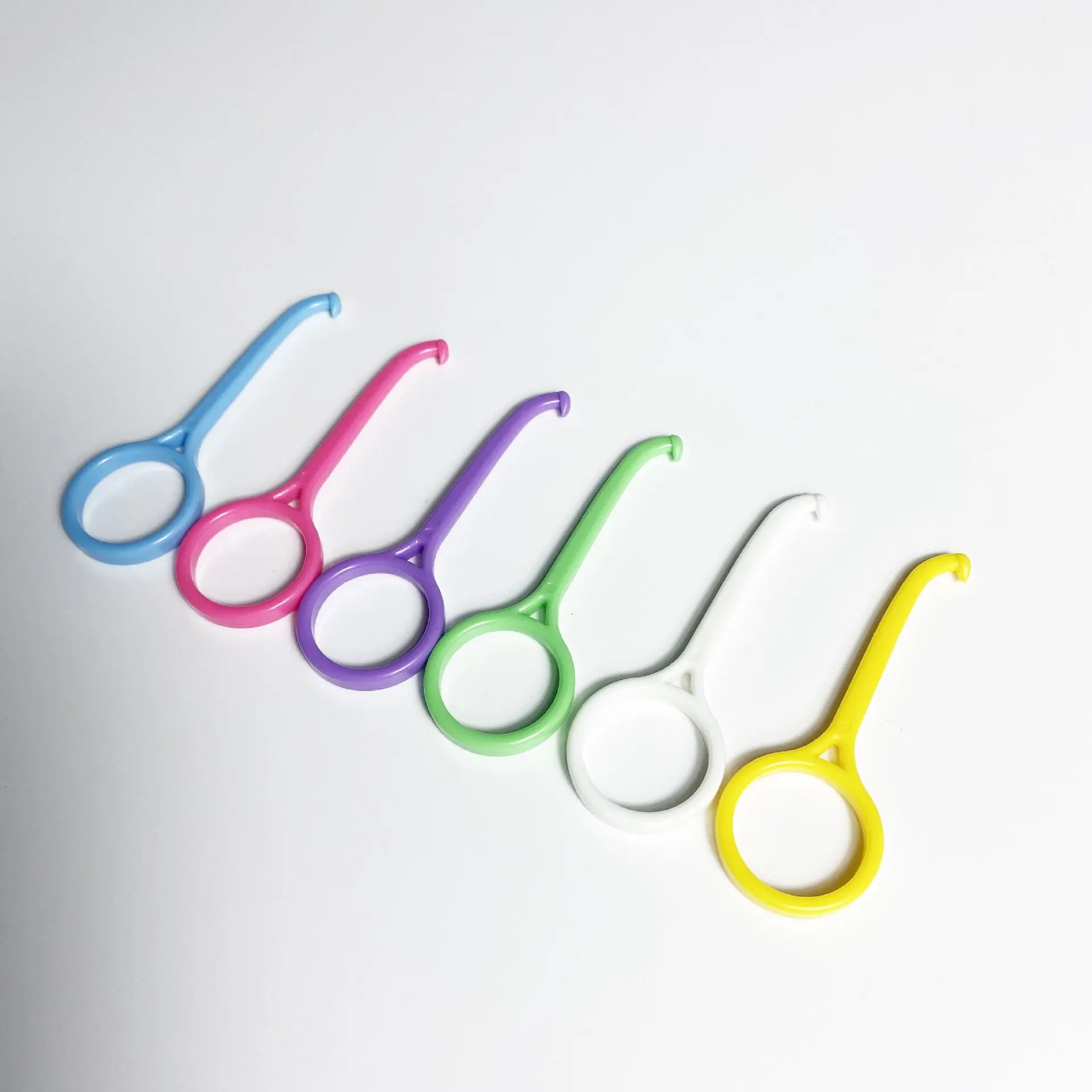 100er-Packung Klare Aligner-Entfernungswerkzeuge Großhandel Mehrfarbige Zahnspangen-Entfernung Persönliche Kieferorthopädische Zubehörteile, Retainer-Entferner – Detail 6