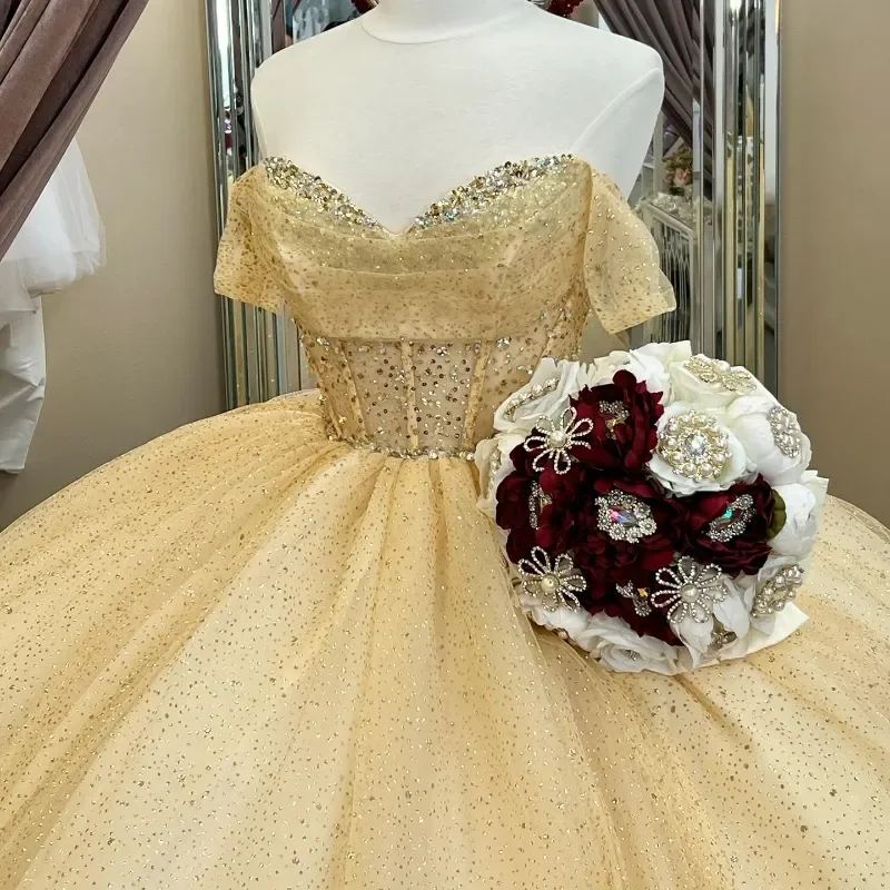 فساتين Quinceanera صفراء لامعة للفتيات الحلوة 16 ، الخرز ، فساتين حفلة عيد ميلاد الأميرة ، طول الأرض ، 15 حفلة موسيقية ، حبيبته الأميرة