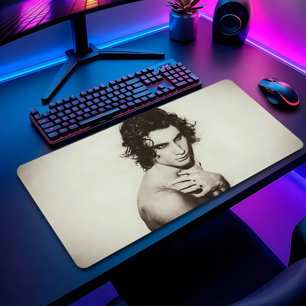 Singer sombr Mouse Pad Large Non-slip Lockedge Desktop Computer Desk Mat Keyboard Writing MousePad Office Gamer Student Gift