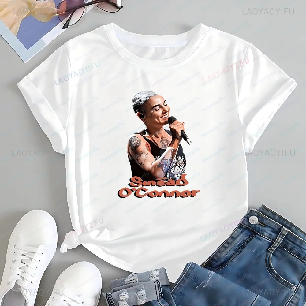Sinéad O'Connor Printed T-shirt - A Stylish Unisex Short-sleeved Shirt Suitable for Both Men and Women with A Pattern Design