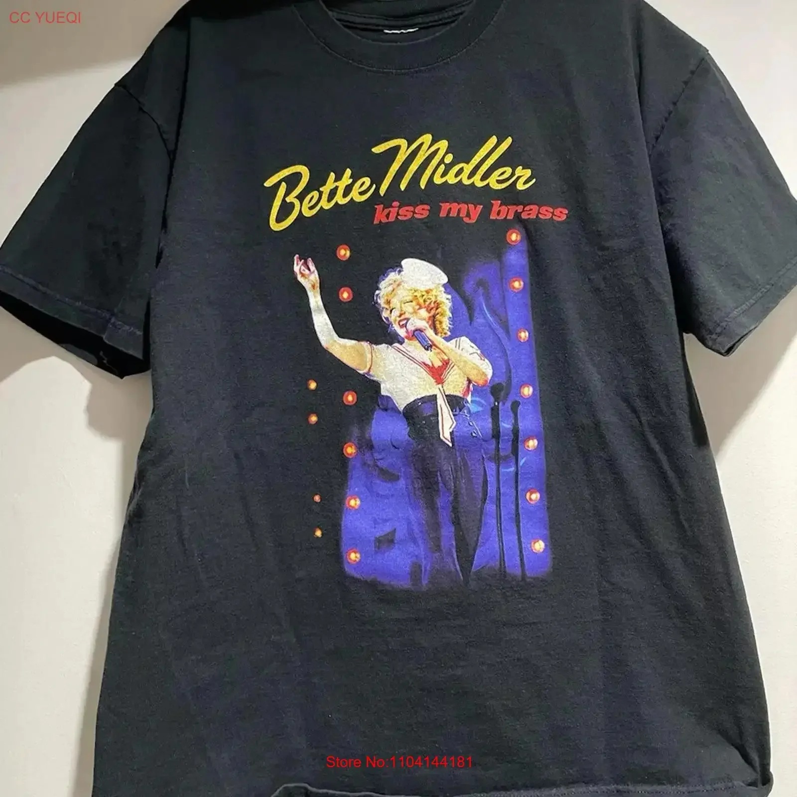 Vintage Bette Midler kiss my brass T Shirt Black All Size S 5Xl BB483 long or short sleeves vintage Washed Comfortable Unisex