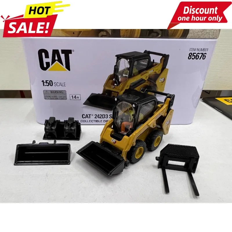 

DM 1:50 for CAT 242D3 Caterpillar Compact Wheel Loader Forklift Alloy Model 85676