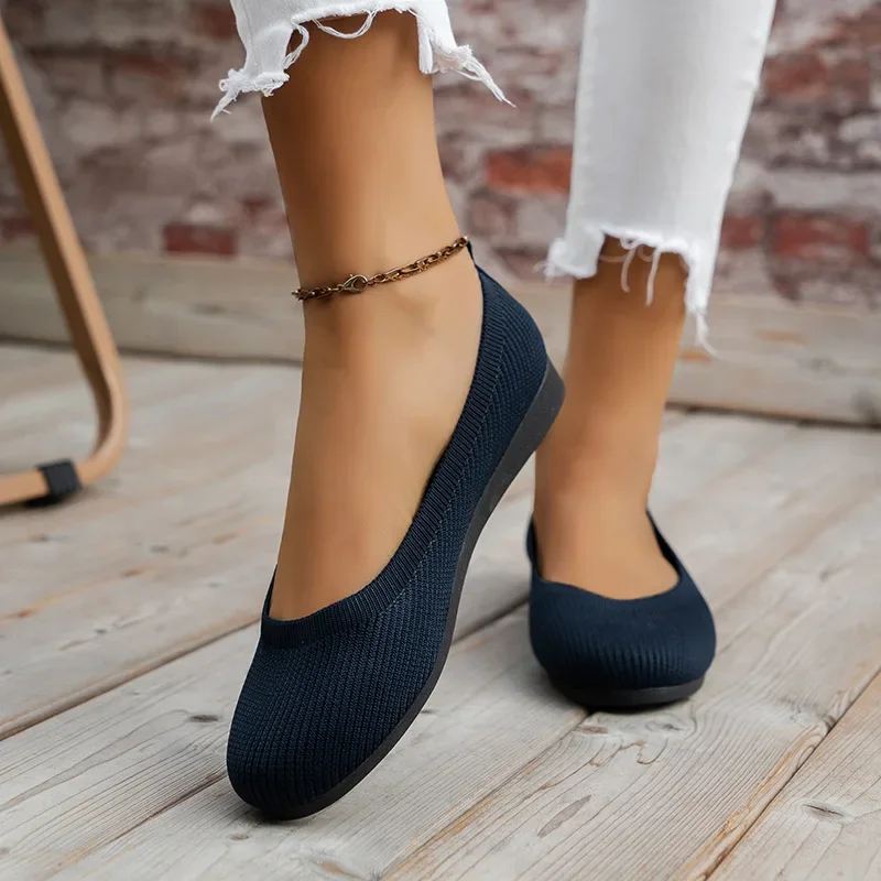 Frühlings-Damenschuhe, neue gestrickte Socken-Sneaker, atmungsaktive Slip-On-Loafer mit runder Zehenpartie, Größe 36-43, leichte Schuhe in Übergröße – Detail 5