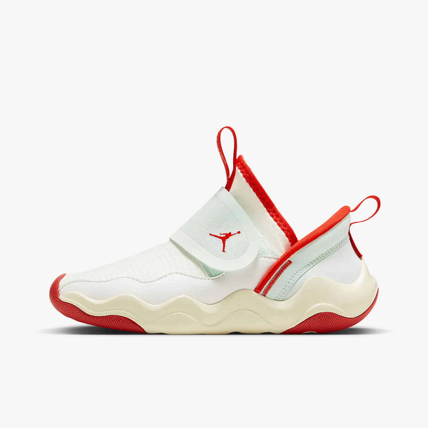 

Оригинальные детские спортивные кроссовки Nike Jordan 23/7 (PS) DV3872-100