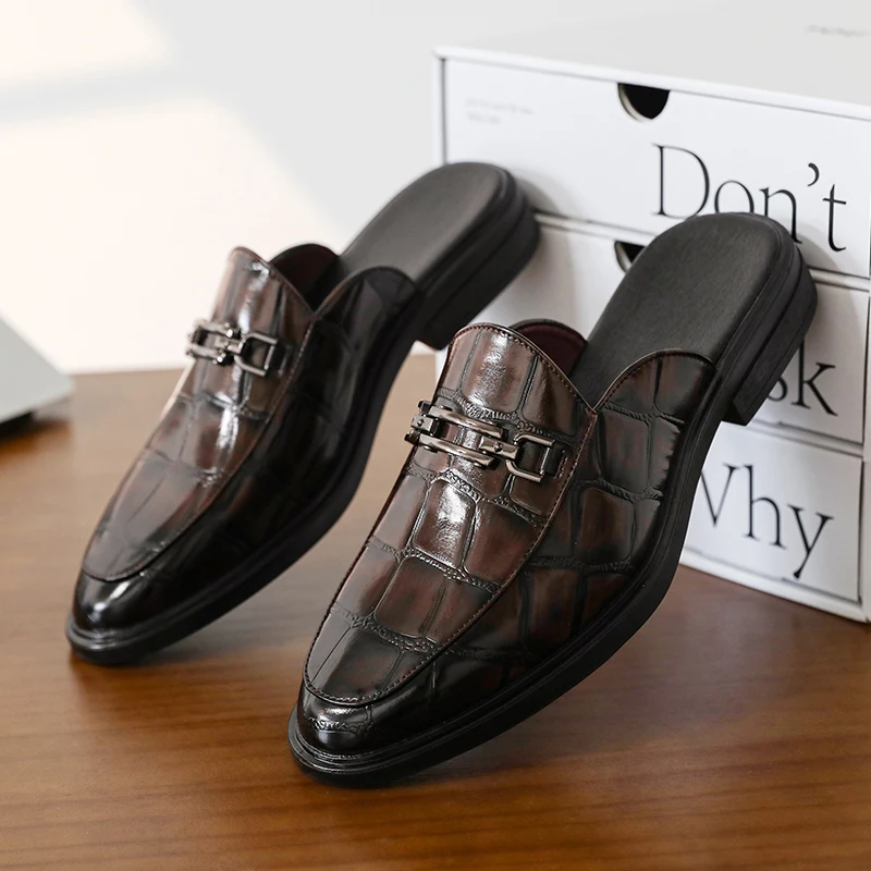 

Summer Men Business Flip-flops Men One-foot Breathable Anti-slip Fashionable High-end Small Leather Shoes Sizes 38-46 Men Shoes
