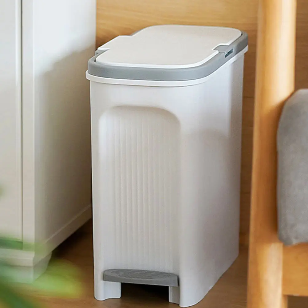 

Мусорное ведро с ножной педалью, прочная пластиковая конструкция, простой и стильный дизайн для ванной комнаты, спальни.