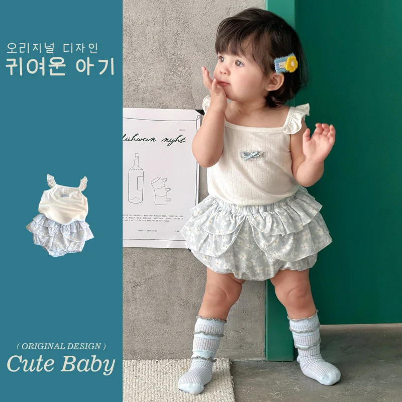 

Children's clothing for girls, two-piece summer set with sweet floral print, lightweight sleeveless doll top, summer outfit for