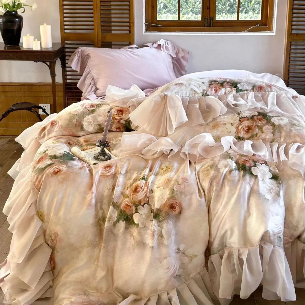 White Durable Stitching Eco-Friendly Washable King Size Luxury Comforter Sets Bedding Polyester Quilt Bedding Set  Supplier