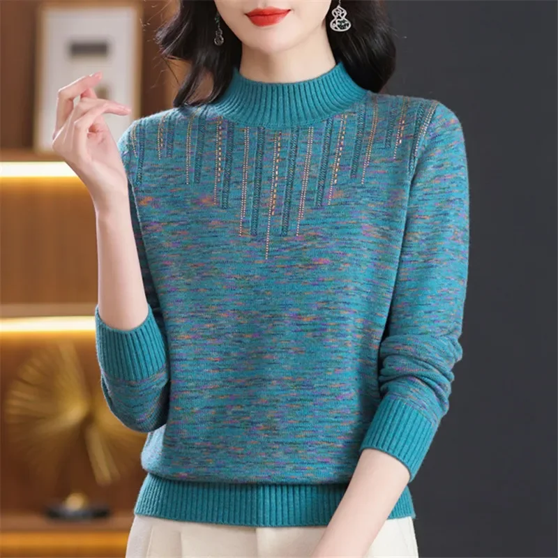 

Новинка 2023 года, женская осенне-зимняя вязаная нижняя рубашка с воротником до половины высоты, женская одежда, модные пуловеры с длинными рукавами и бриллиантами