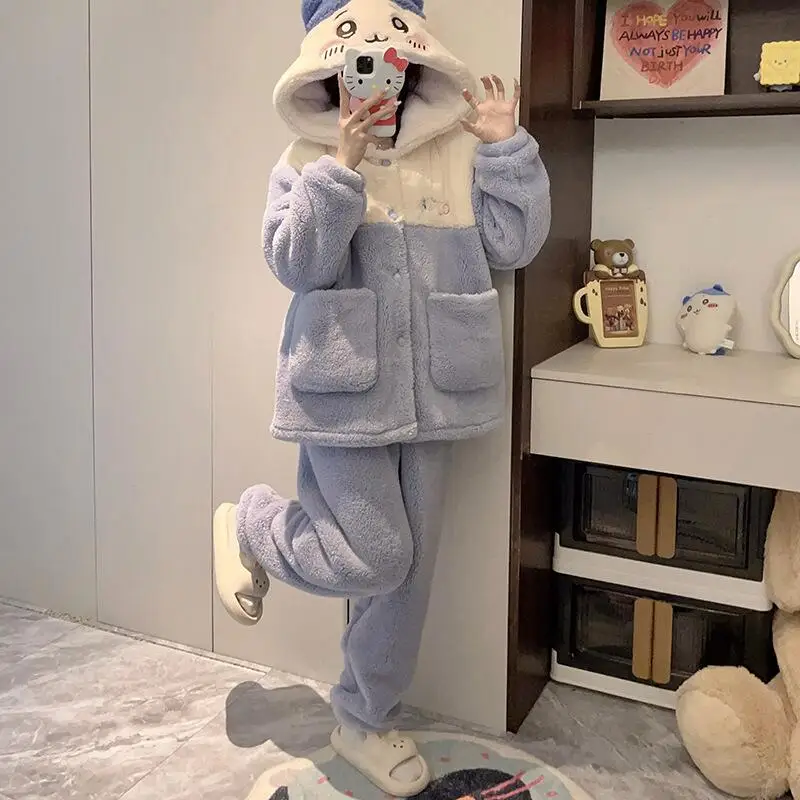 

Аниме Chiikawa, пижамные штаны, женские пижамы Pochacco, кавайная одежда для сна с капюшоном, студенческие пижамные комплекты, милая зимняя теплая одежда для сна