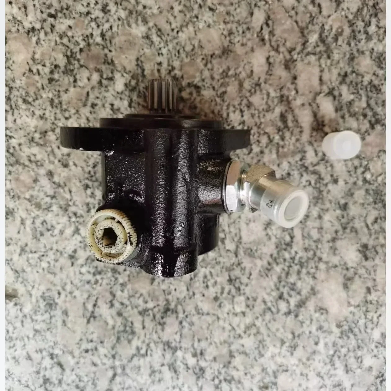 مضخة توجيه الحافلة المدرب 4988675 مضخة توجيه الحافلة DCEC