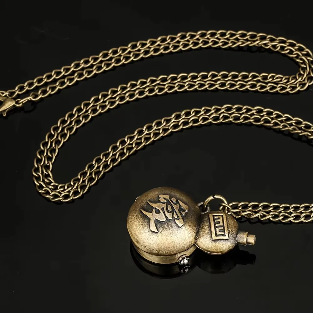 Gaara الحب قلادة القرع قلادة مع خمر الكوارتز ساعة الجيب ، الكرتون أنيمي تأثيري هدية ، الإكسسوارات المعدنية
