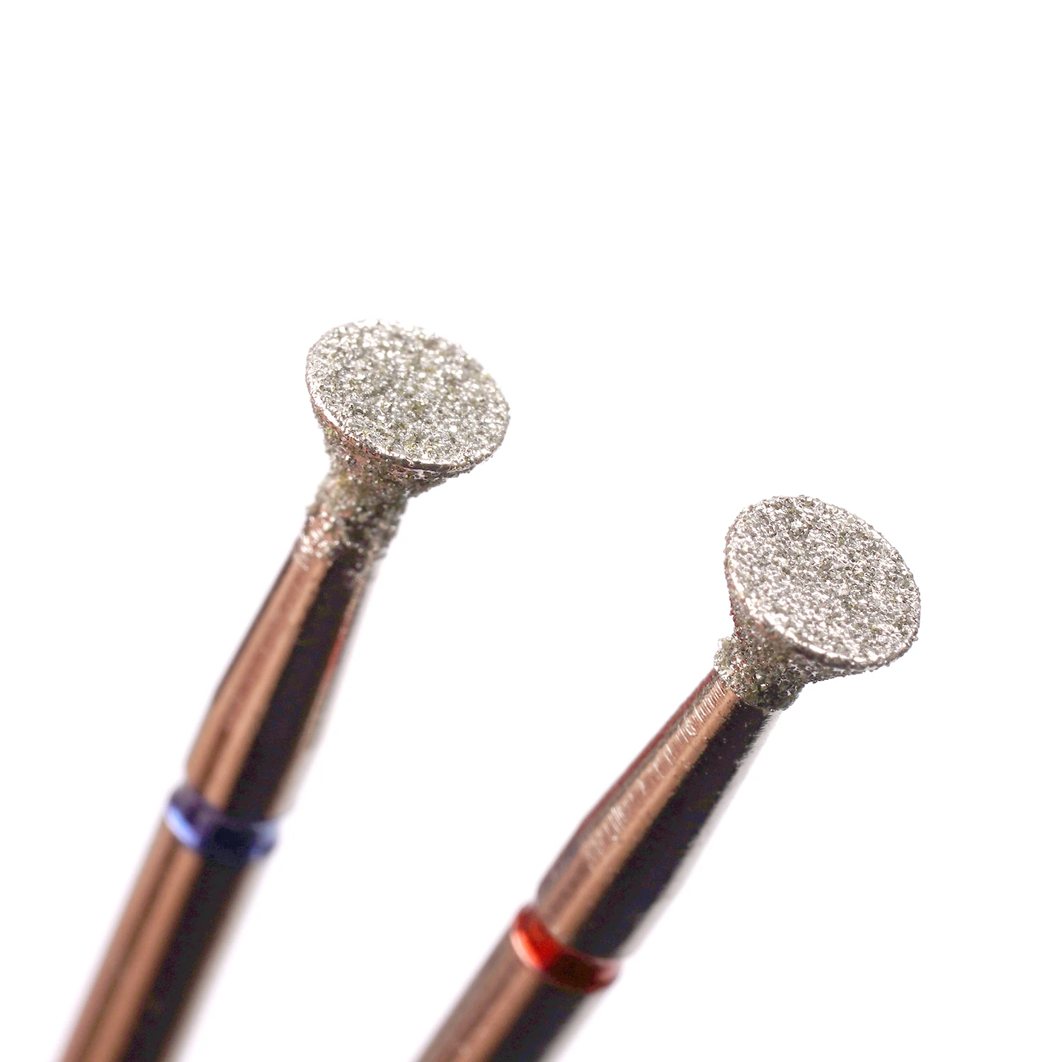 2 szt. Frez diamentowy do skórek 3/32 cala, bezpieczny frez z węglika spiekanego do czyszczenia pod paznokciem, do usuwania martwego naskórka i przygotowania paznokci (F & M)