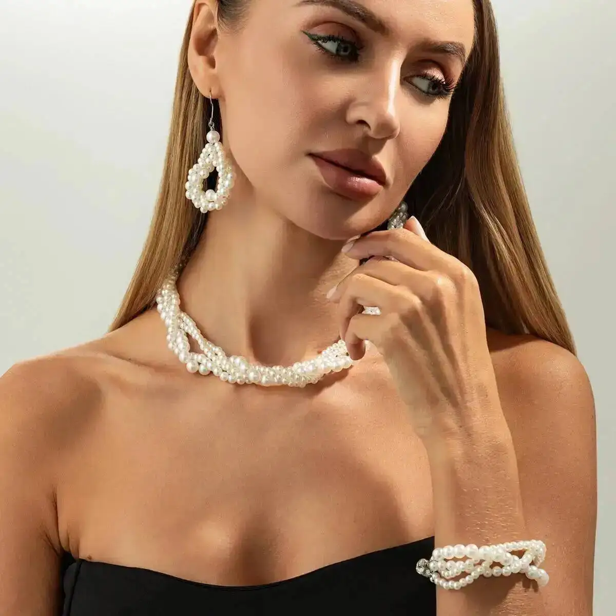 

Vintage Exquisite Imitation Pearl Choker Necklace Bracelet Drop Earring Set Women Elegant Twist Neck Wedding Bride Jewelry