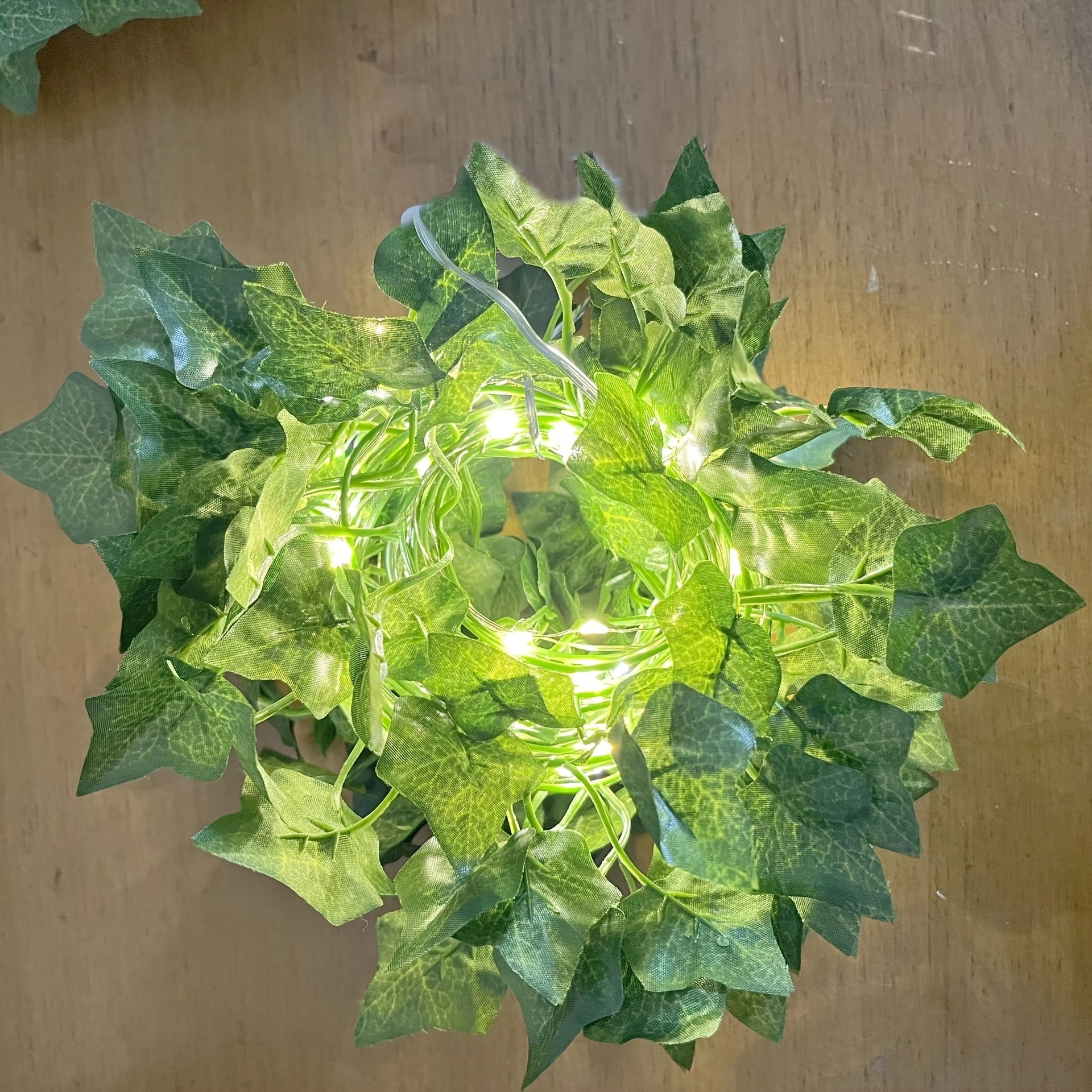 2 m grünes Blatt, künstliche Efeu-Rebe, LED-Licht für Zuhause, Raumdekoration, Hochzeit, Party, Dekoration, Weihnachten, Wandpflanze, Kranz, gefälschte Pflanze – Detail 3