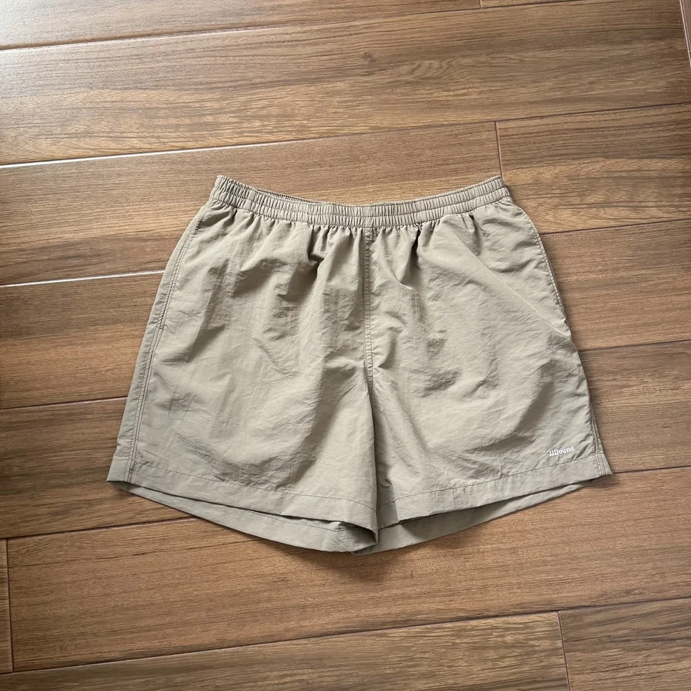 JJJound American Minimalist Casual Five-Point Nylon Shorts Quick-Dry Sport Pants Men's Knee-Length Shorts Loose Fit Summer 2026